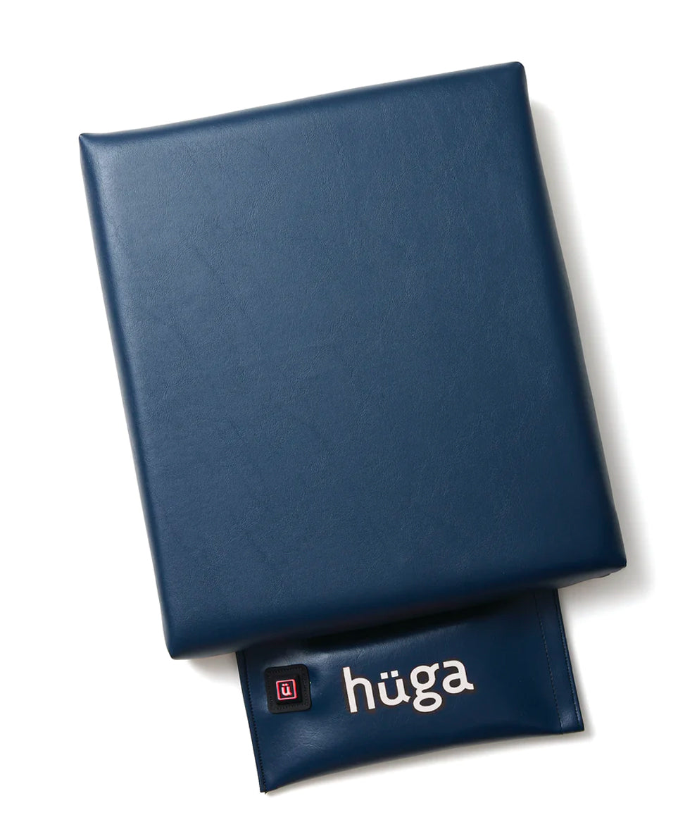 Hüga Heated Cushion – Marine Navy Vinyl / White Logo