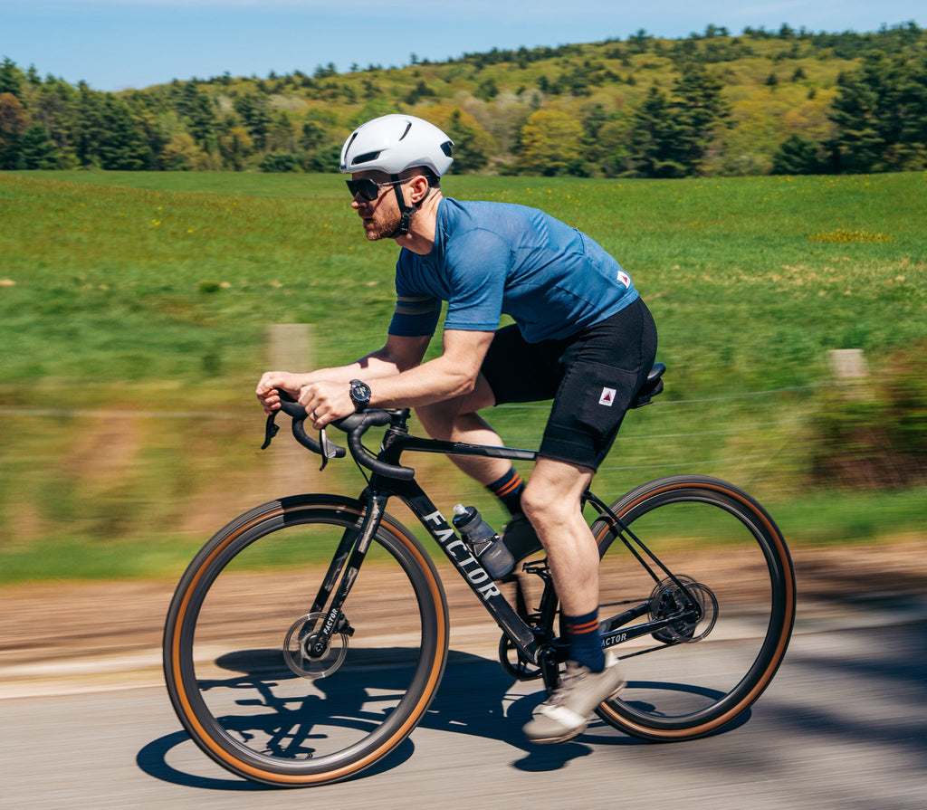 The Merino Wool Cargo Bib Shorts - Black