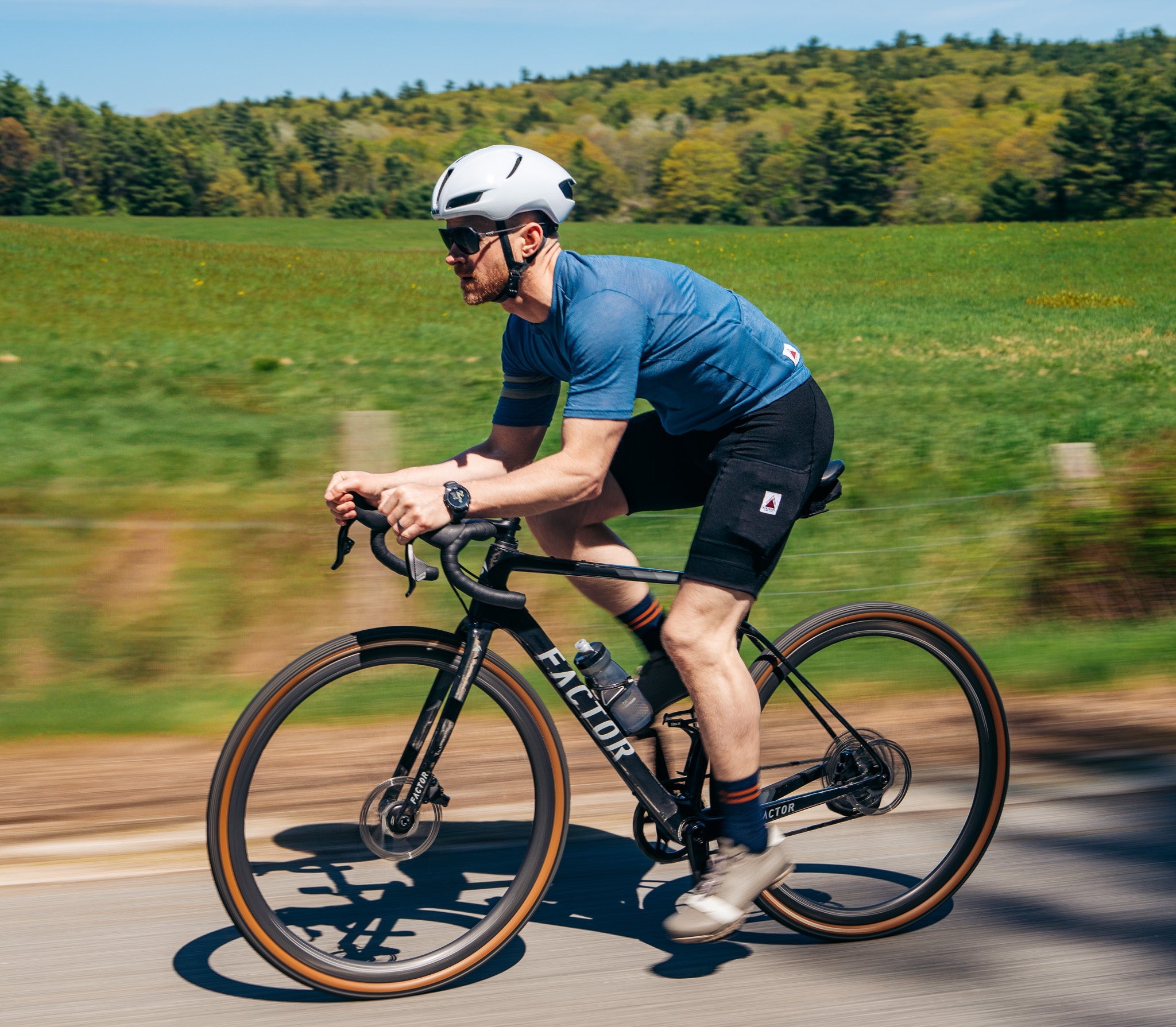 The Merino Wool Cargo Bib Shorts - Black