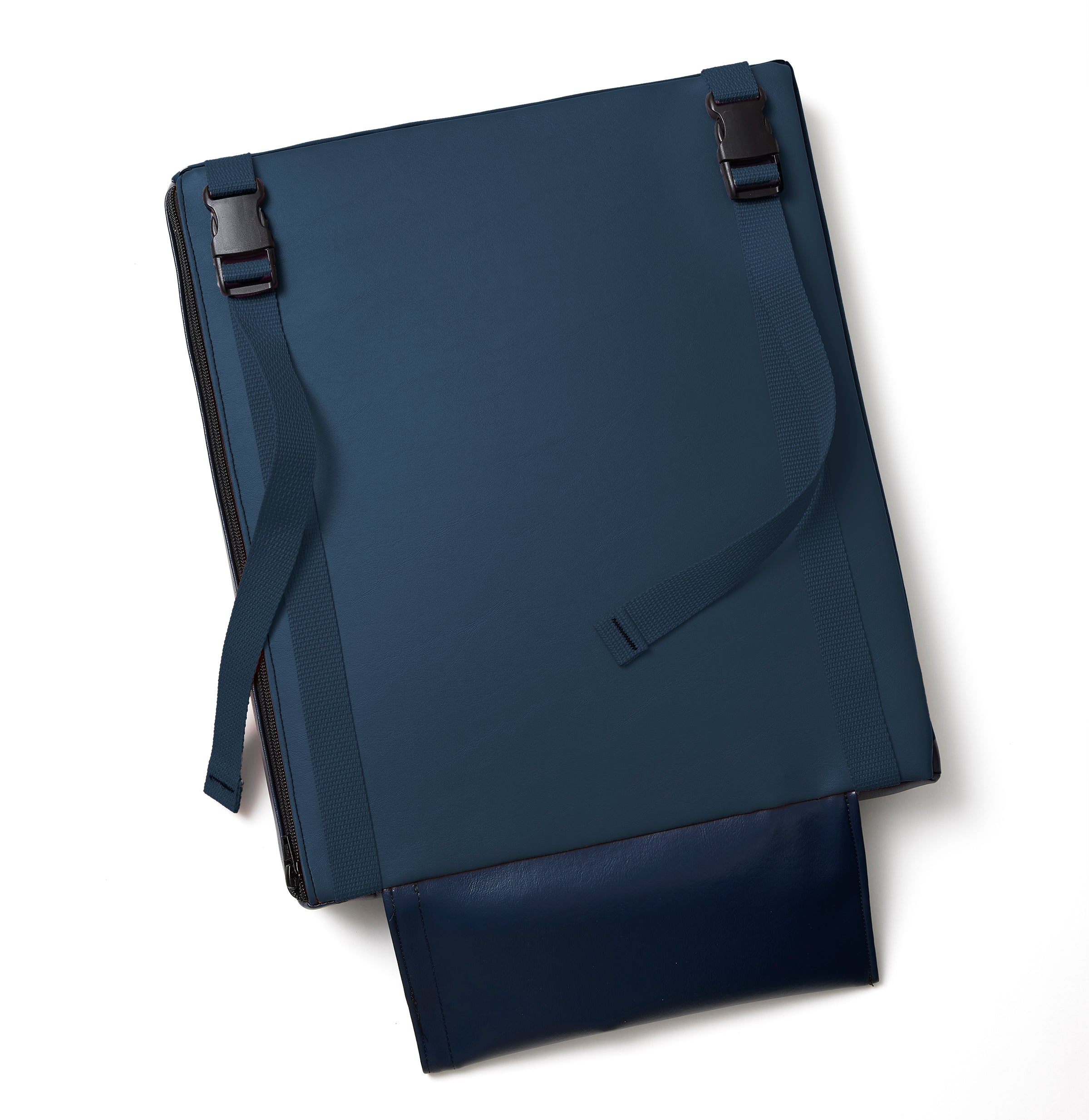 Hüga Heated Cushion – Marine Navy Vinyl / White Logo