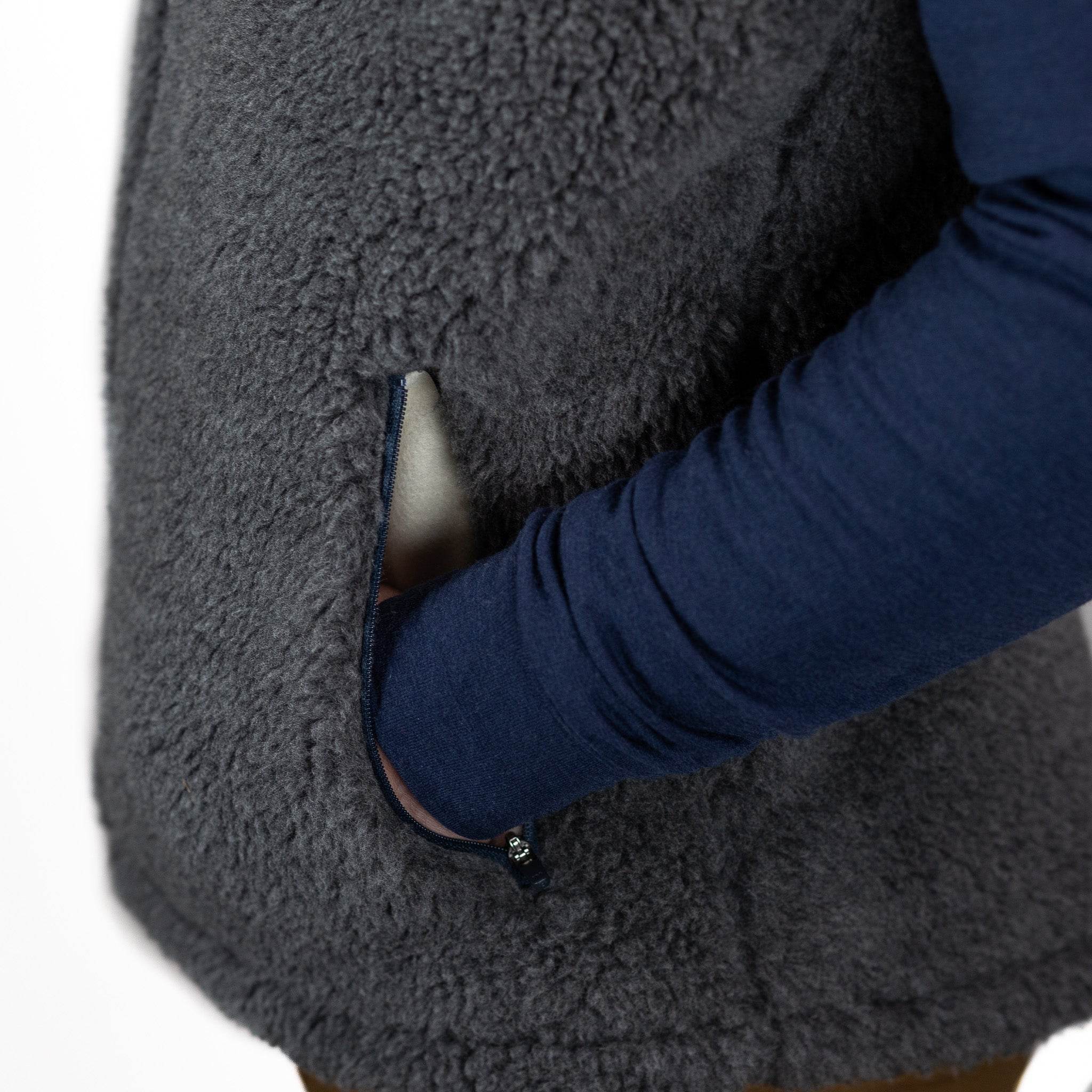 The Merino Wool Lodge Vest - Charcoal