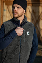 The Merino Wool Lodge Vest - Charcoal