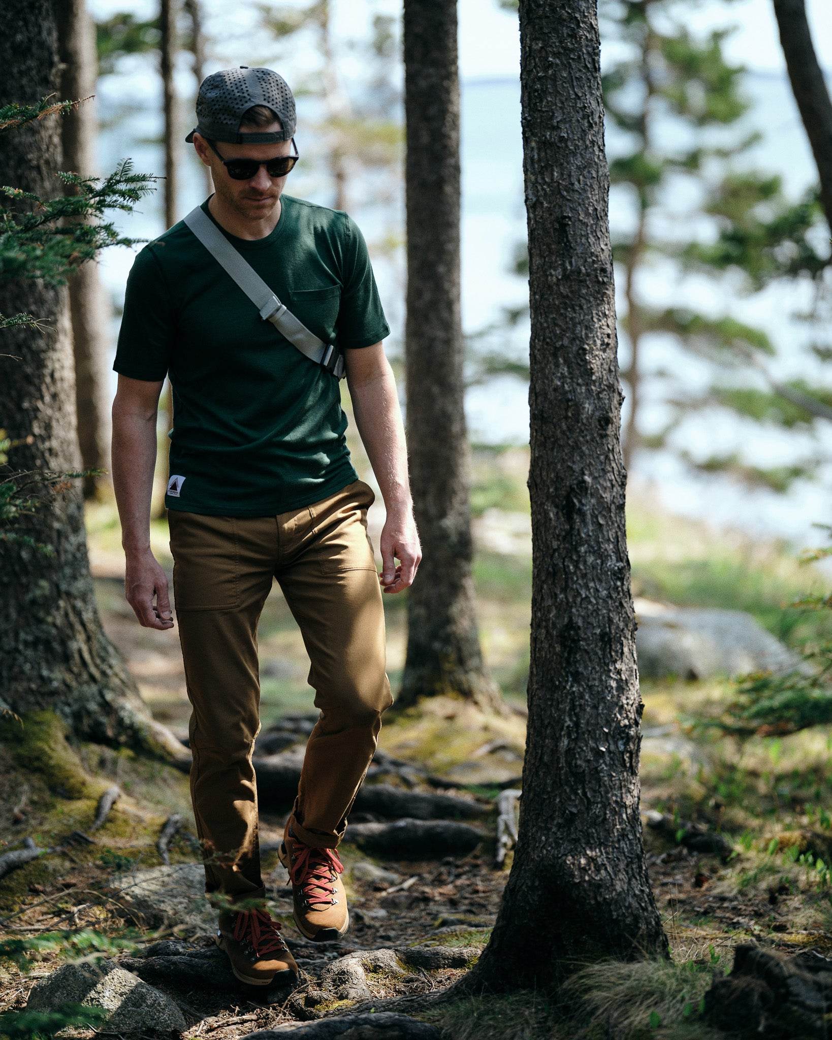 Every-Season Short Sleeve Merino Wool Pocket Tee - Pine
