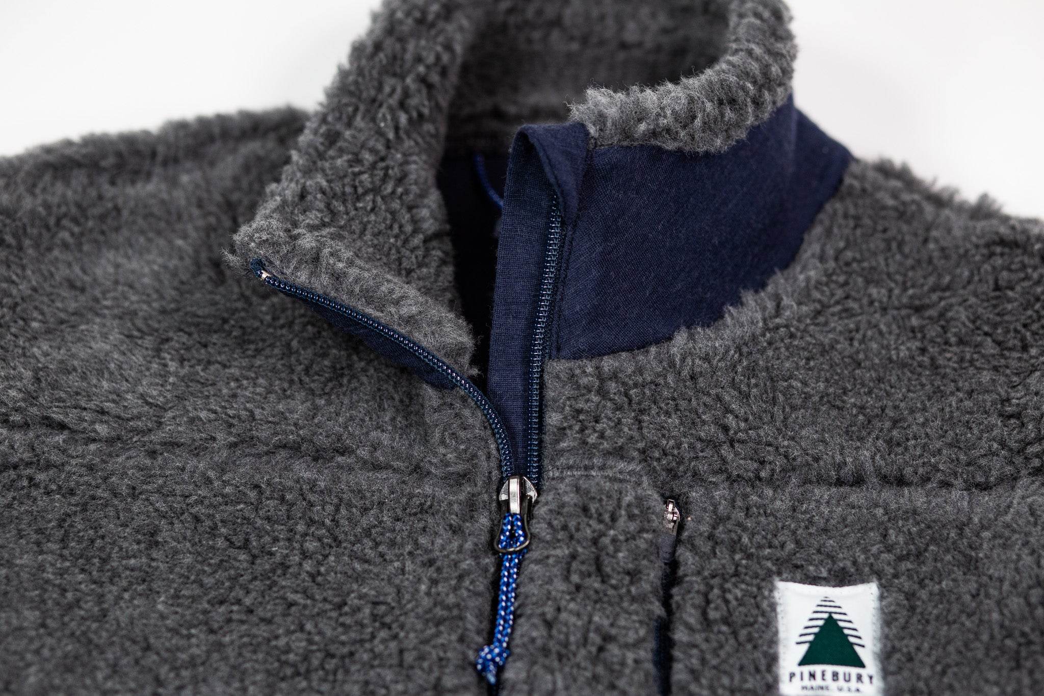 The Merino Wool Lodge Vest - Charcoal