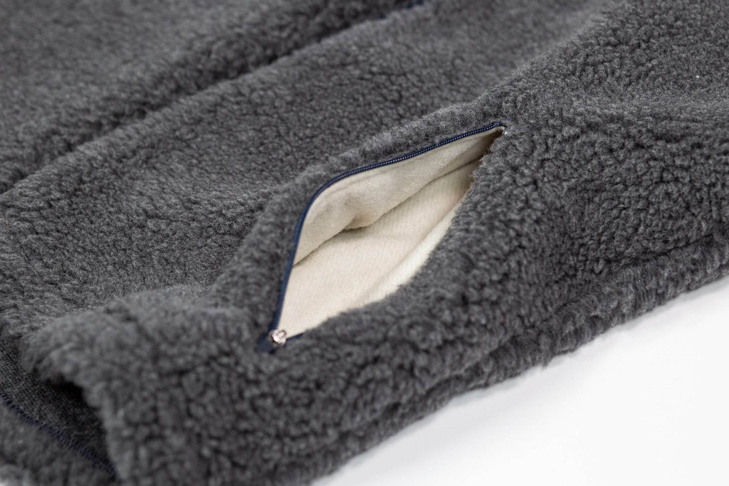 The Merino Wool Lodge Vest - Charcoal