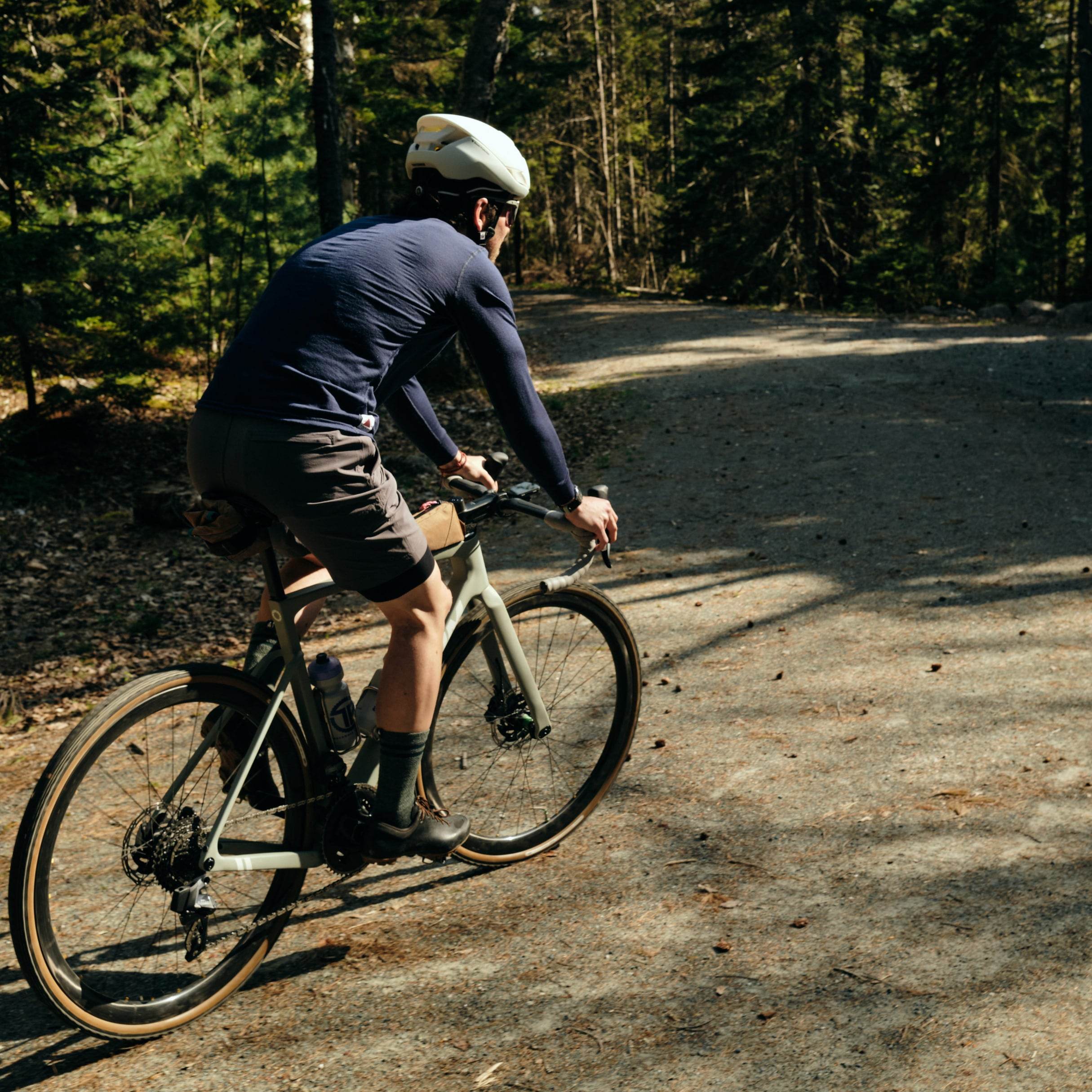 Every-Season Long Sleeve Merino Wool Pocket Tee - Atlantic Blue